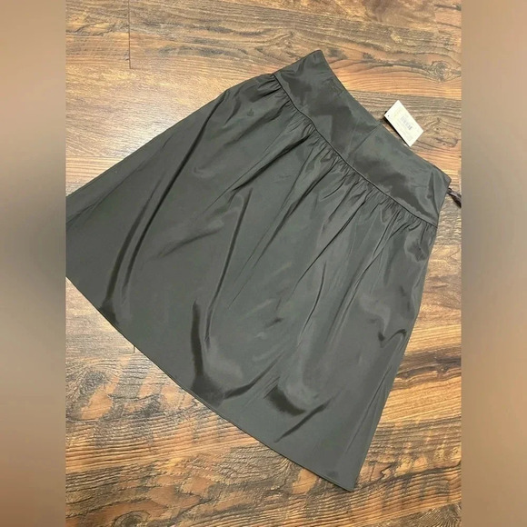 Calvin Klein Soft Gathered Skirt NWT Size 6 - Picture 2 of 6